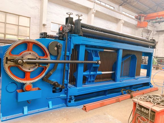 Auto Gabion Mesh Wire Netting Machine For 80x100mm Gabion Mesh