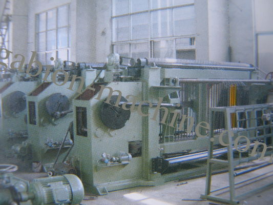 Automatic Hexagonal Wire Netting Machine 1200mm Width , Gabion Mesh Machine